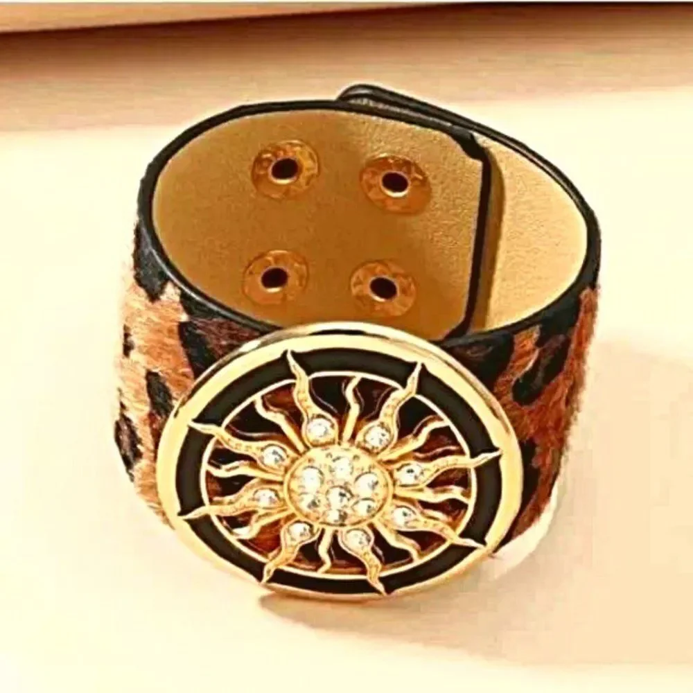 Chic Leopard Print Fur Cuff Bracelet Rhinestone Sun Medallion Boho Gold Jewelry - Picture 2 of 9